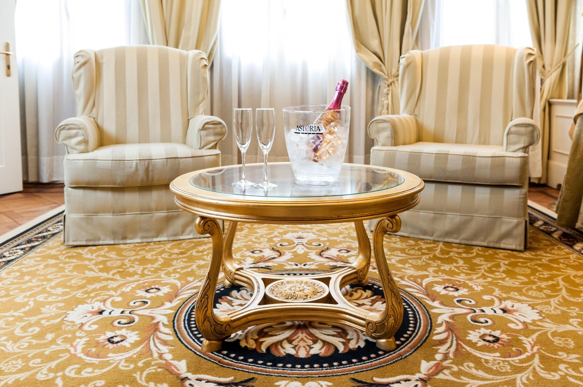 Hotel Al Duca Di Venezia Kültér fotó