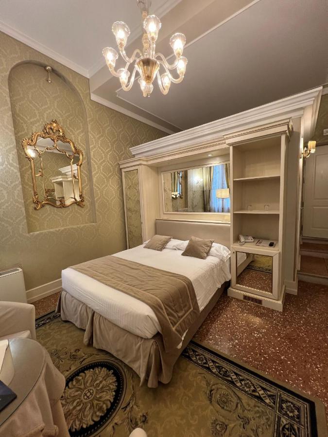 Hotel Al Duca Di Venezia Kültér fotó